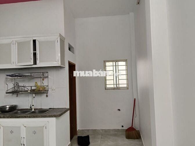 Nhà cho thuê: 1 trệt 1 lầu; DTSD : 60m2