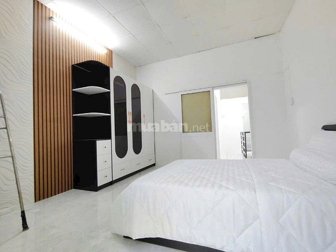 Bán nhà rẻ đẹp đúc 3 lầu sau mặt tiền (4,3x18) 306/4 Thống Nhất Gò Vấp