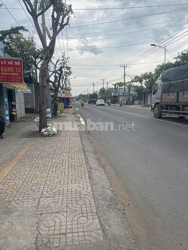 Bán nhà mặt tiền Nguyễn Văn Bứa Hóc Môn, 4x23m, 2tầng, trệt trống suốt