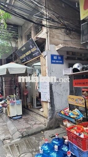 Cần cho thuê căn nhà 3 tầng đầu ngõ phố Kim Hoa
