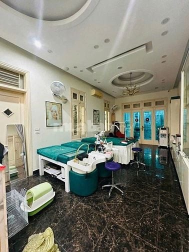 Bán biệt thự 4 tầng, 215m2, giá cực chất tại Văn Quán, Hà Đông(BÁN GẤP
