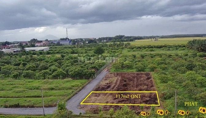 ngang 6m có 2 mặt tiền. full thổ cư. Ngay KCN Phước Đông. 695 tr