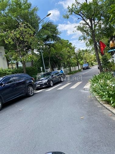 Bán biệt thự nhà thô  Vườn Lài An Phú Đông 