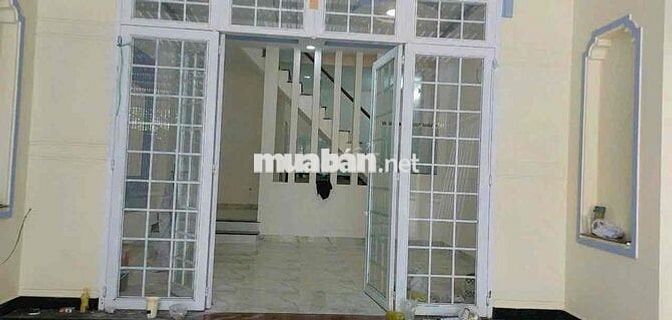 Nhà 100m2 1trệt 1lầu 3pn 2wc sân để xe hơi 8.5triệu