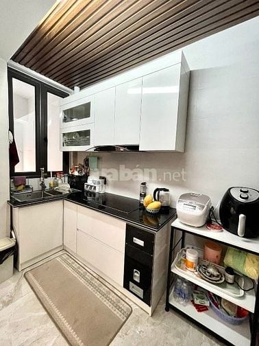 Mua bán liền tay nhà đường Nguyễn Văn Mại, Tân Bình, giá 2tỷ01