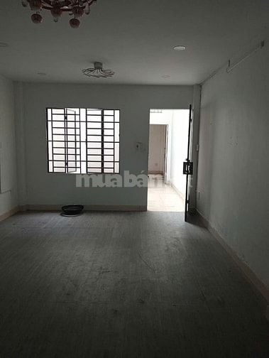 Nhà cho thuê nguyên căn mặt tiền số 75 Trường Chinh, P 12, Tân Bình