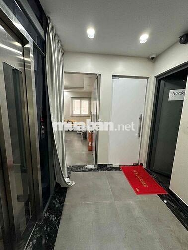 Cho thuê toà nhà 5P - 4WC ngay đường số 40 Tân Quy Đông Q7