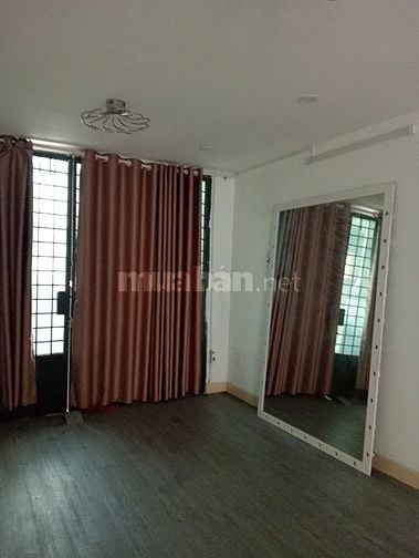 Nhà cho thuê nguyên căn mặt tiền số 75 Trường Chinh, P 12, Tân Bình
