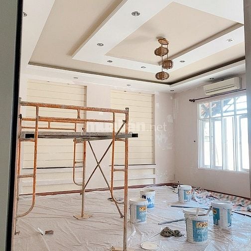 Nhà cho thuê MT 8 Nguyễn Văn Mại, Tân Bình, DTĐ: 12x12, DTSD: 400m2.