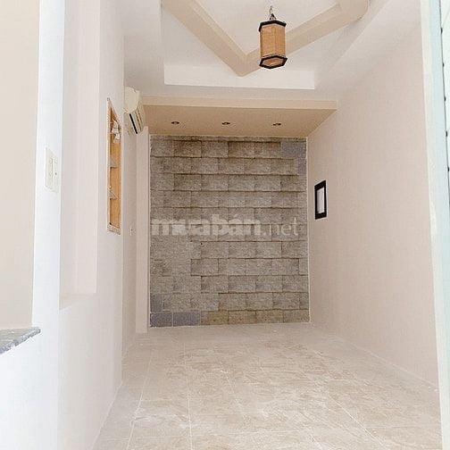 Nhà cho thuê MT 8 Nguyễn Văn Mại, Tân Bình, DTĐ: 12x12, DTSD: 400m2.