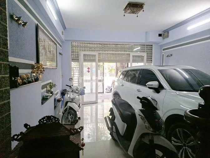 GIẢM SÂU 100 TRIỆU ĐỂ GIÁ 5 TỶ NGAY TRƯỜNG SA Q3, GẦN CV LÊ VẮN TÁM