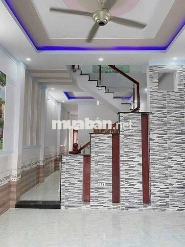 Cho thuê nhà tân hạnh có đất trống trồng rau nuôu gà