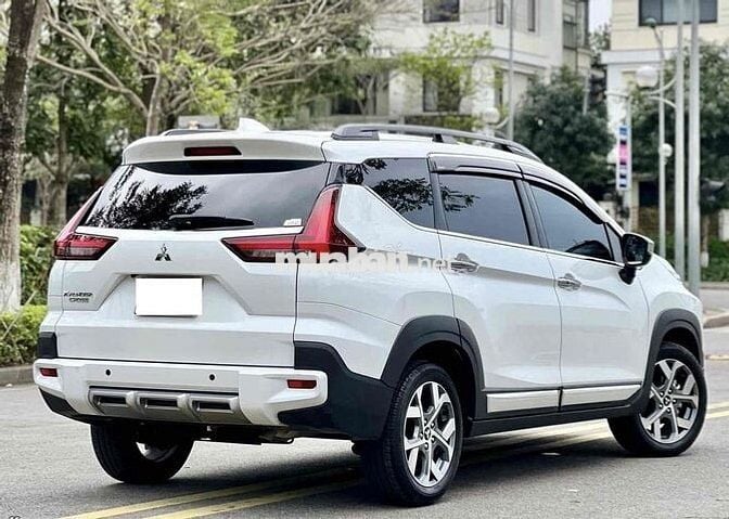 Mitsubishi Xpander Cross 2025 - 6400 km