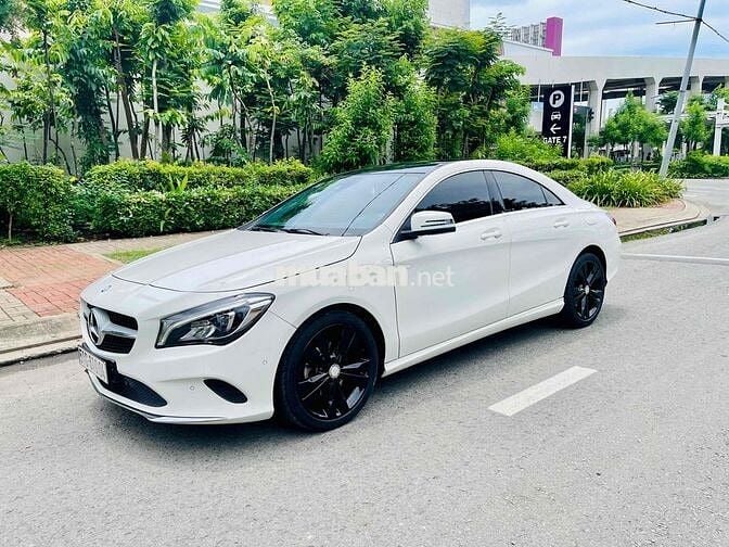 Cần bán Mer CLA 200 model 2017 xe rất đẹp