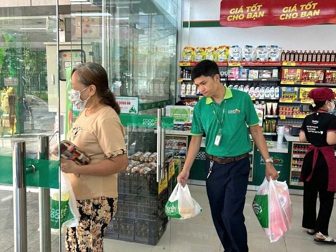 Bổ Sung Nhân Sự Trung Tuổi/Lớn Tuổi Trực Quầy, Tạp Vụ, Bảo Vệ 