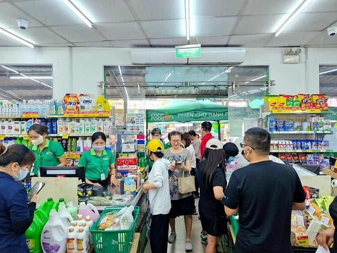 Bổ Sung Nhân Sự Trung Tuổi/Lớn Tuổi Trực Quầy, Tạp Vụ, Bảo Vệ 
