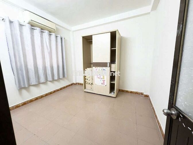 Cho thuê nhà một trệt 2 lầu đường Nguyễn Thiện Thuật