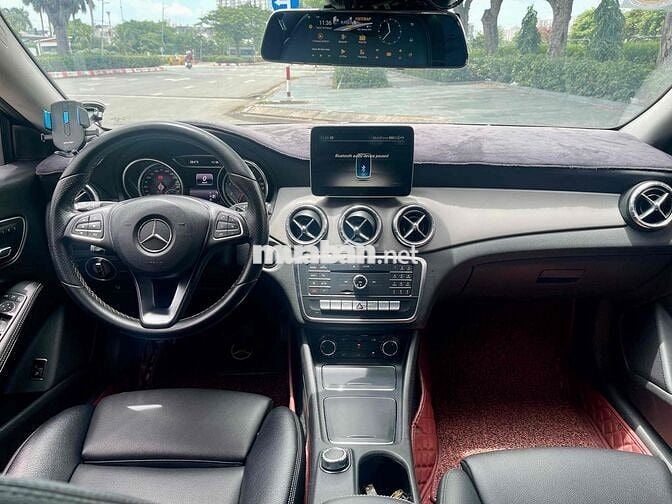 Cần bán Mer CLA 200 model 2017 xe rất đẹp