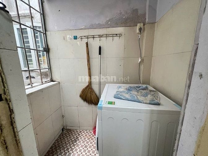 Chung cư Hồ Văn Huê, P9, Phú Nhuận: 70m2, 2p ngủ, 8.5tr/th