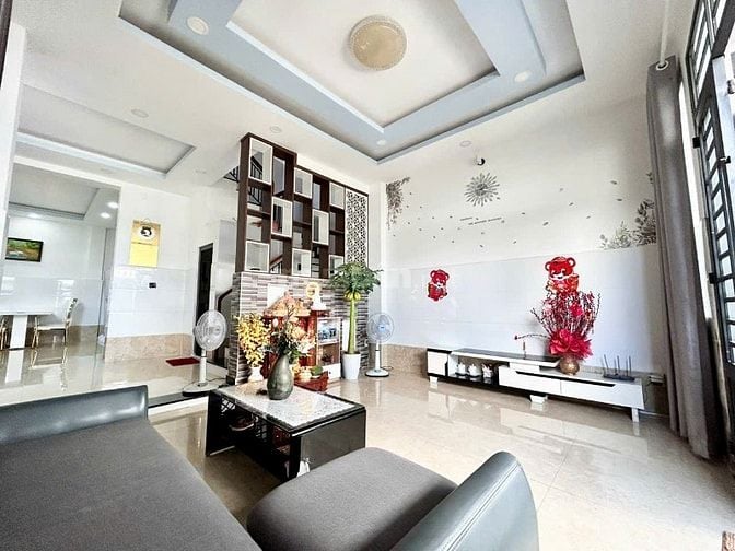 Bán Nhà Căn Góc 2MT sổ Riêng 3 Tầng Đường Đào Sư Tích Gần CC Hưng Phát
