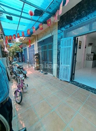Bán nhà phố Tây Trà, Hoàng Mai, gần ô tô giá hơn 5 tỷ, hàng xóm Gamura