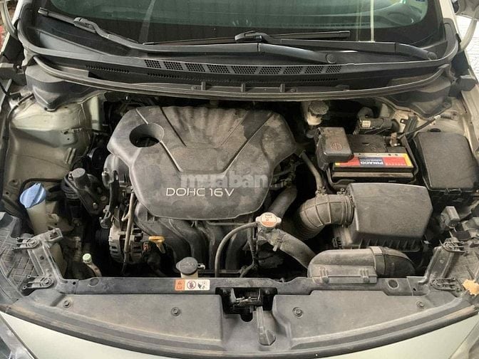 Bán giúp Ông anh Kia K3 2014 số sàn hai đời chủ ,giáo viên sử dụng còn