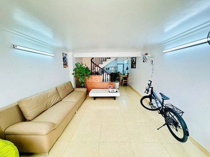 Chính chủ cần ra nhà gấp đường Phan Huy Ích, Gò Vấp, giá 3tỷ1