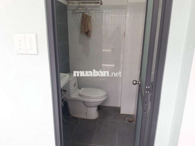 NHÀ 4X15 ĐÚC 1 LẦU HẺM XE HƠI ,PHƯỜNG HIỆP THÀNH,3 PHÒNG NGỦ ,3 WC