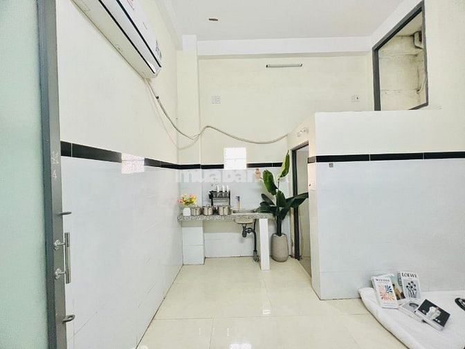 Phòng trọ sinh viên giá siêu rẻ_từ 2tr8_P15,Tân Bình_như hình 