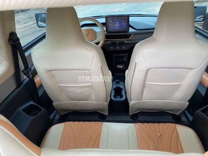 Bán xe Vinfast VF3. Mua T1/2025. Màu Xám xi măng
