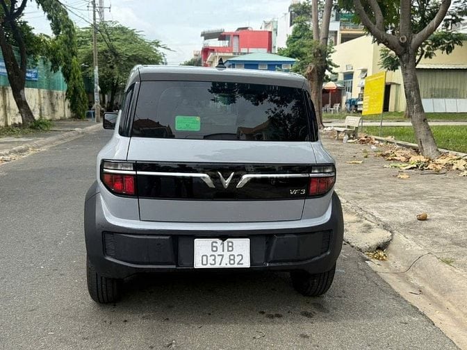 Bán xe Vinfast VF3. Mua T1/2025. Màu Xám xi măng