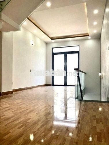 NHÀ TRỆT 2 LẦU 4PN-4WC ĐƯỜNG XE HƠI,SÂN OTO CỔNG RÀO KIÊN CỐ,NHÀ ĐẸP