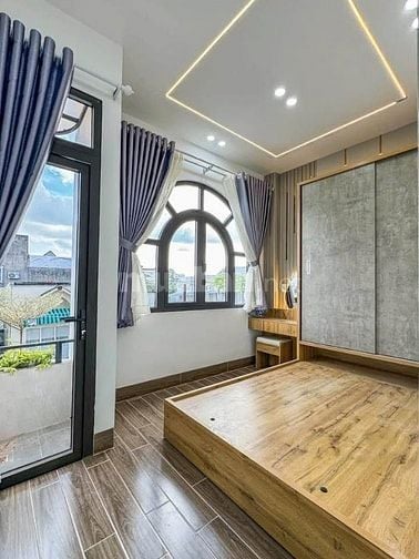 Nhà Mới Xây 100%,2 Lầu Sân Thượng+4PN,56m2,Sổ Hồng Chính Chủ-Bình Tân