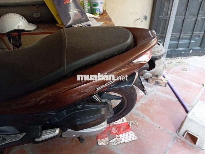 Honda Pcx 2013 của bác ít đi còn mới