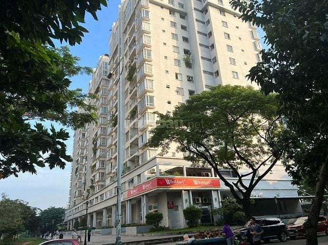 Chính chủ bán căn hộ chung cư thủ thiêm star quận 2