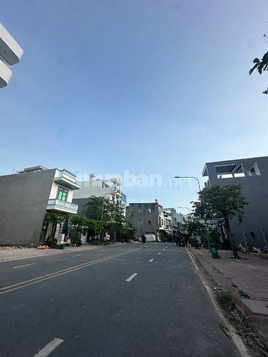 Cần bán nhanh đất Bình Tân sát bên chợ Mỹ Nga khu dân cư đông đúc.