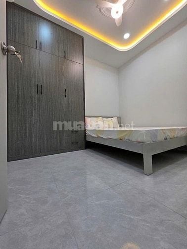 Nhà đẹp đường 3/2 Quận 10 dt 60m2/3ty190. Mua cho thuê cực tốt