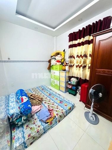 DUY NHẤT CĂN NHIÊU TỨ PHÚ NHUẬN ĐỂ GIÁ 4TỶ8 TRỤC ĐƯỜNG CHÍNH KDMB  