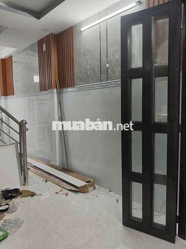 Cho thuê nhà nguyên căn mới 100% 2 phòng ngủ