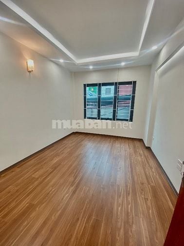 Bán nhà 5 tầng số 18 ngõ 107 đường An Dương Vương