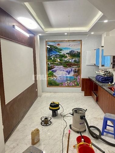 Bán nhà 5 tầng số 18 ngõ 107 đường An Dương Vương