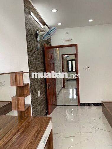 Cho thuê nhà MT 39A Nguyễn Cửu Đàm, P. Tân Sơn Nhì. Q. Tân Phú
