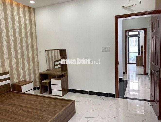 Cho thuê nhà MT 39A Nguyễn Cửu Đàm, P. Tân Sơn Nhì. Q. Tân Phú