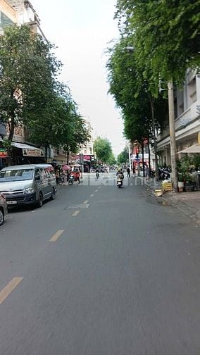 BÁN NHÀ Chính Chủ Q.5 – GIÁ TỐT – VỊ TRÍ TRUNG TÂM