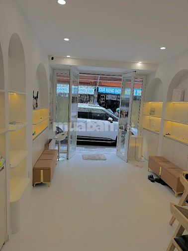 BÁN NHÀ GÓC 2 MẶT TIỀN : 115 VĨNH VIỄN - P. 4 - Q. 10 - TPHCM