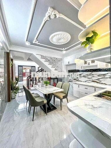 CHO THUÊ NHÀ HẺM HOÀNG QUỐC VIỆT