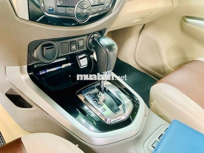 BÁN XE NISSAN NAVARA VL 2018 ĐKy 2019