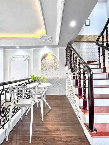 CHO THUÊ NHÀ HẺM HOÀNG QUỐC VIỆT