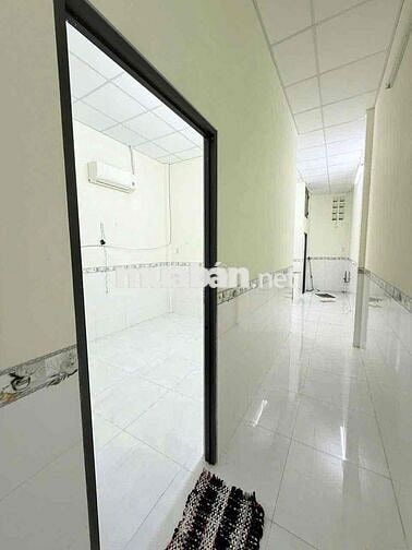 Cho thuê nhà trệt nguyên căn 4x15m 1phòng 1máy lạnh hẻm 278 Tầm Vu