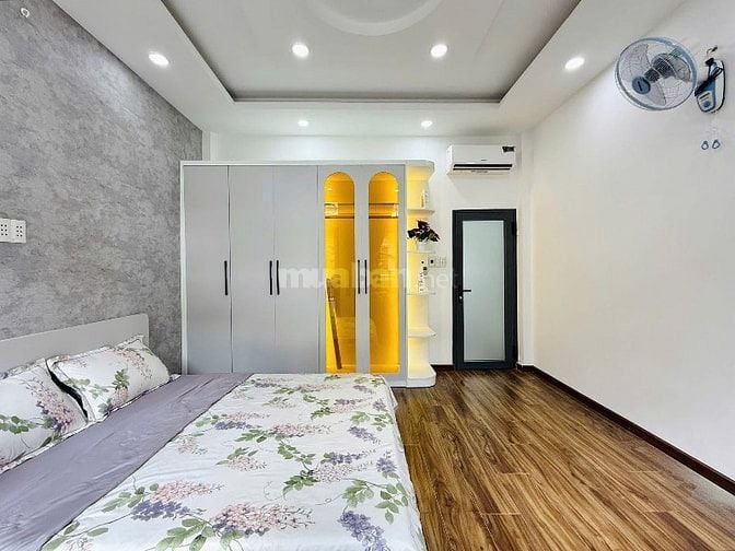 KẸT TIỀN CÔ TÂM SANG GẤP CĂN Đ PHẠM CỰ LƯỢNG, SẴN HỢP ĐỒNG THUÊ 13,5tr